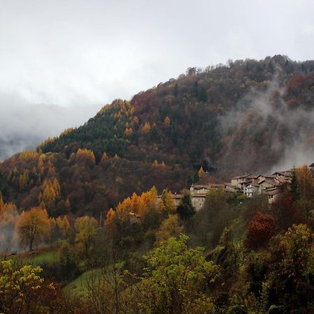 B&B Piccolo Tibet Lavenone Екстериор снимка