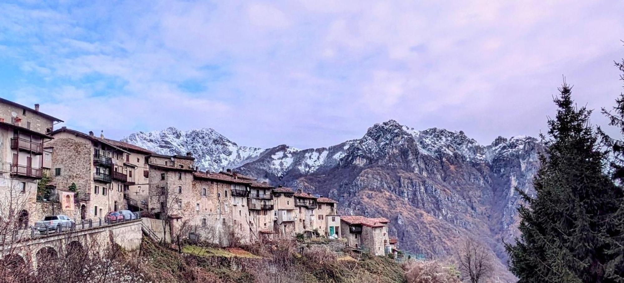 B&B Piccolo Tibet Lavenone Екстериор снимка
