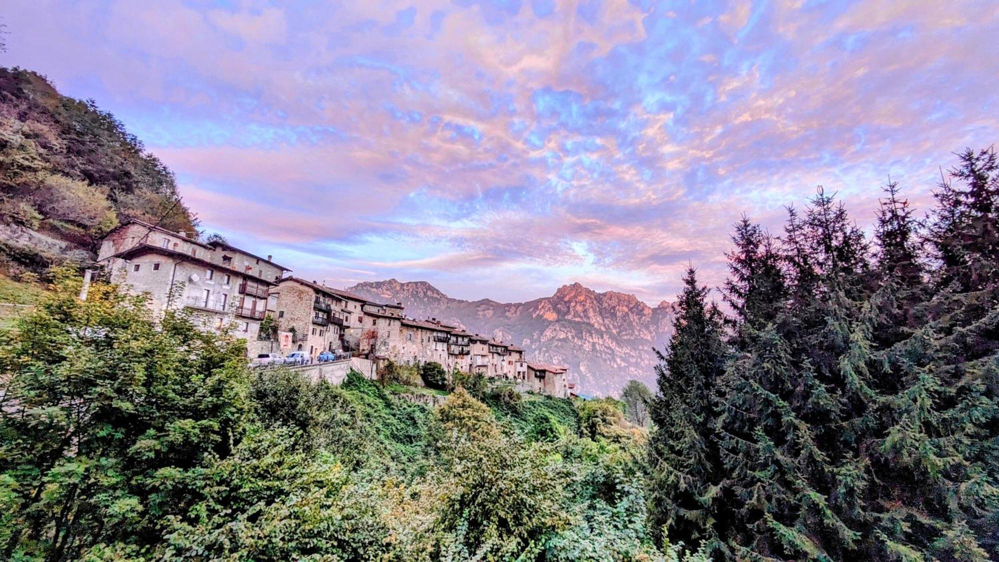 B&B Piccolo Tibet Lavenone Екстериор снимка